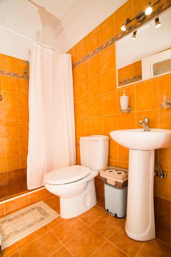 Spongkalya Apartment II Kálymnos Eksteriør bilde